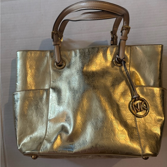 Michael Kors Metallic Gold Large Logo Tote Bag w/MK Charm, Excellent Condition - Picture 1 of 9